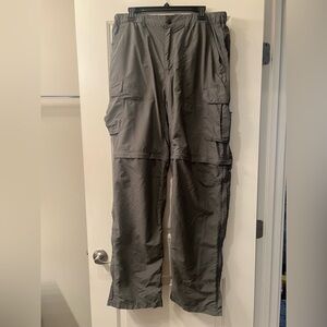 REI Men's Cargo Pants - Olive EUC Size XL